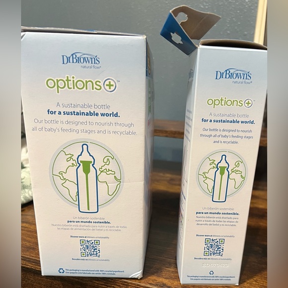 Dr. Brown's Anti-Colic Baby Bottle Set for Baby Girls Pink, Total of 6 Bottles - Picture 3 of 8